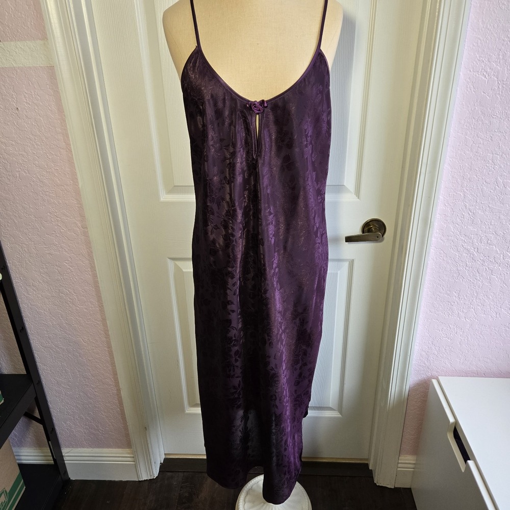 Inner Most Vintage Purple Satin Floral Long Nightgown Chemise Size M Lingerie‎